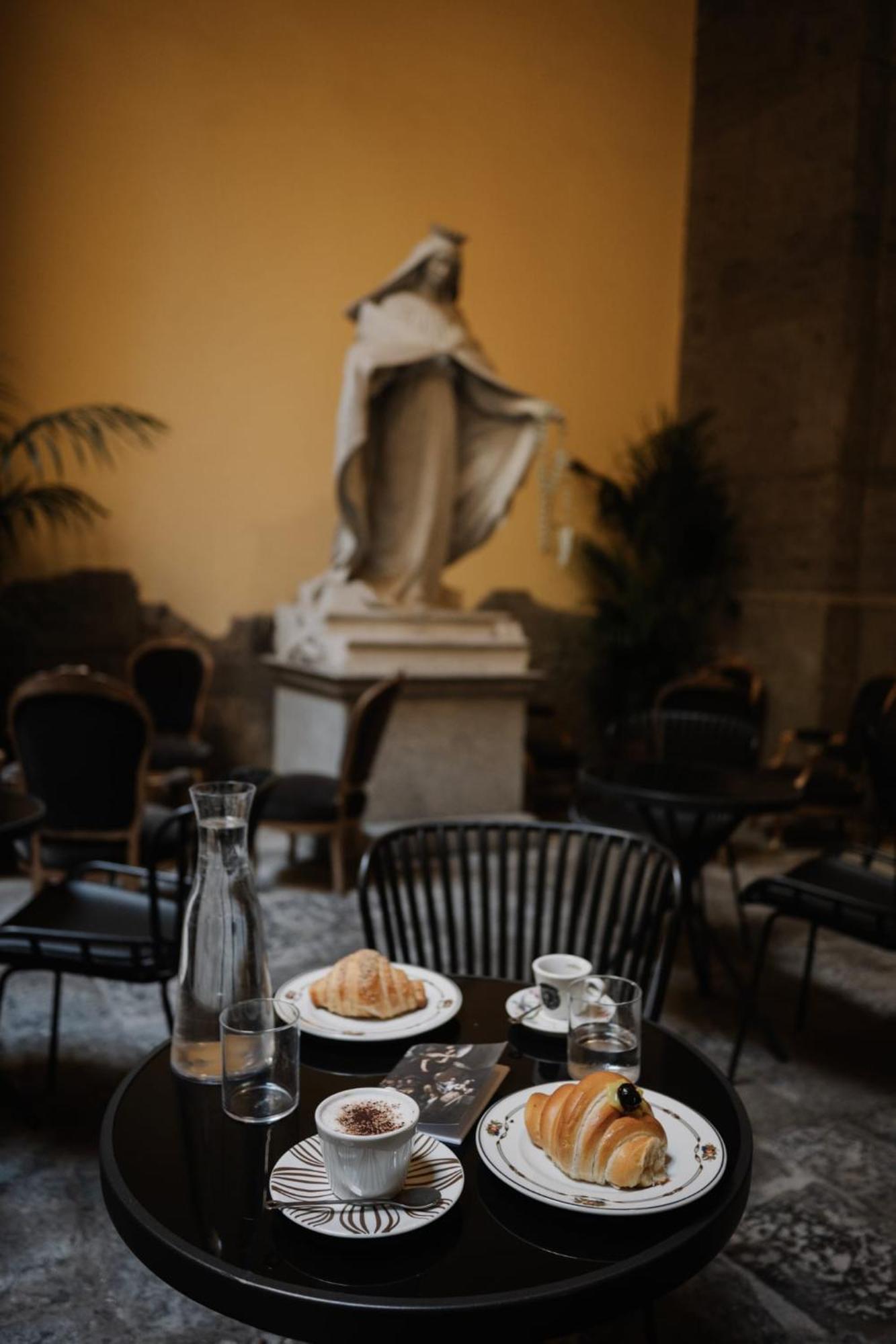 Il Fondaco All'Archivio Storico Napoli Eksteriør bilde